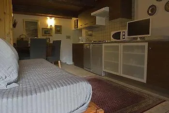 Apartament Lo Pailleron